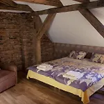 Pensión Poeoeni 3*