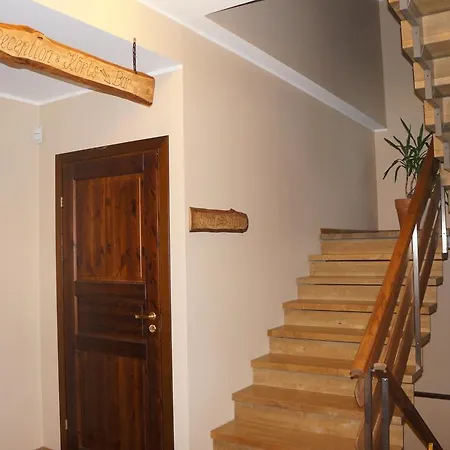 Πανσιόν Poeoeni Guesthouse Misso